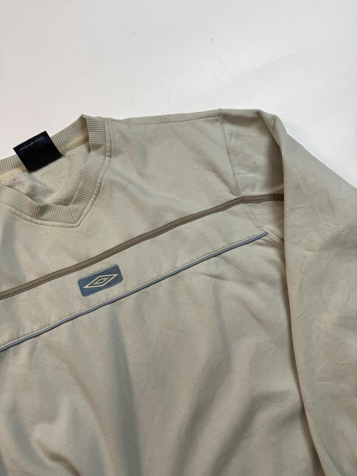 Vintage Umbro pro training centre logo sweatshirt (L)