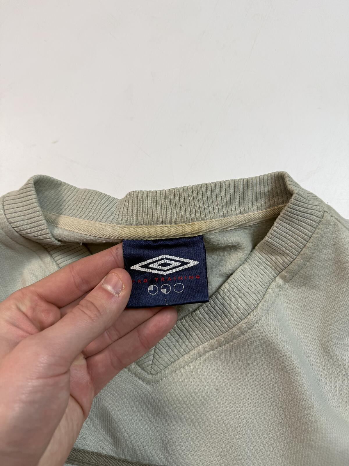 Vintage Umbro pro training centre logo sweatshirt (L)