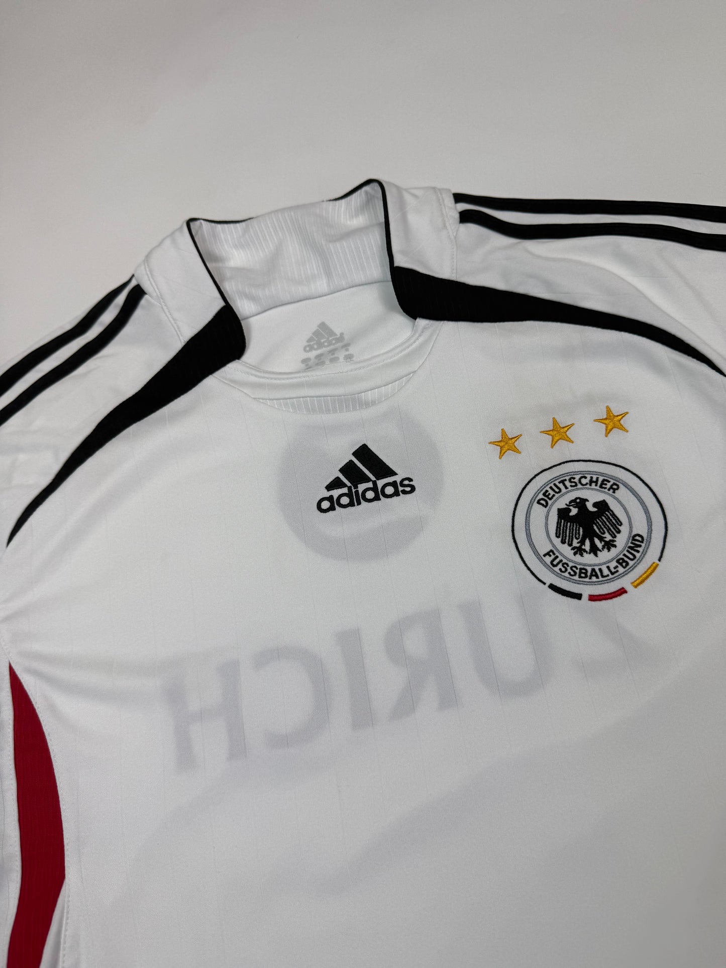 Vintage Germany 2005-07 Adidas home football shirt (M)