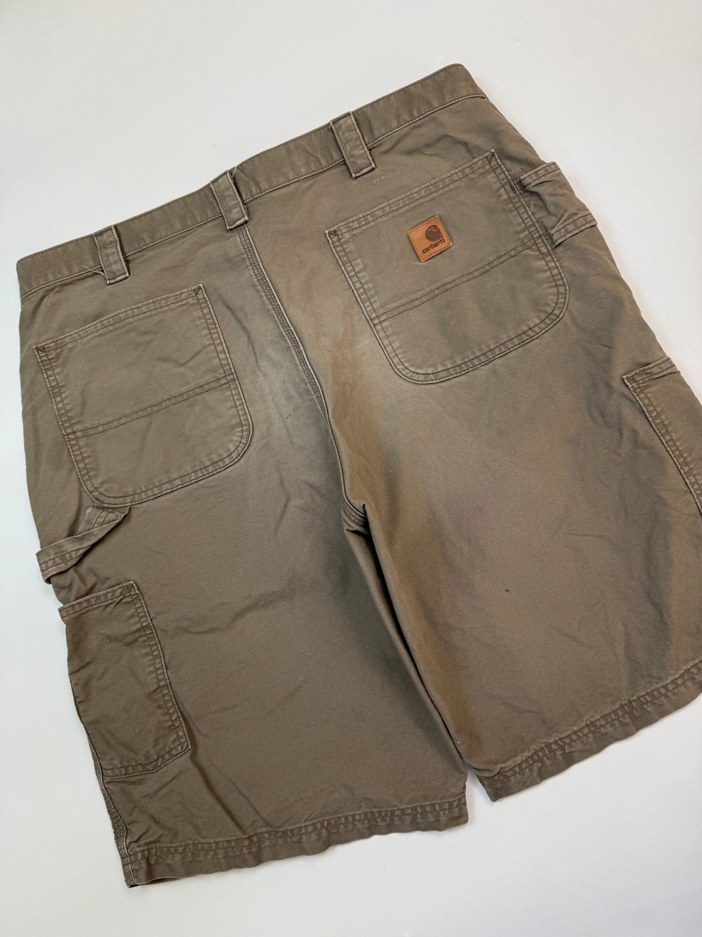 Carhartt baggy carpenter shorts (W38)