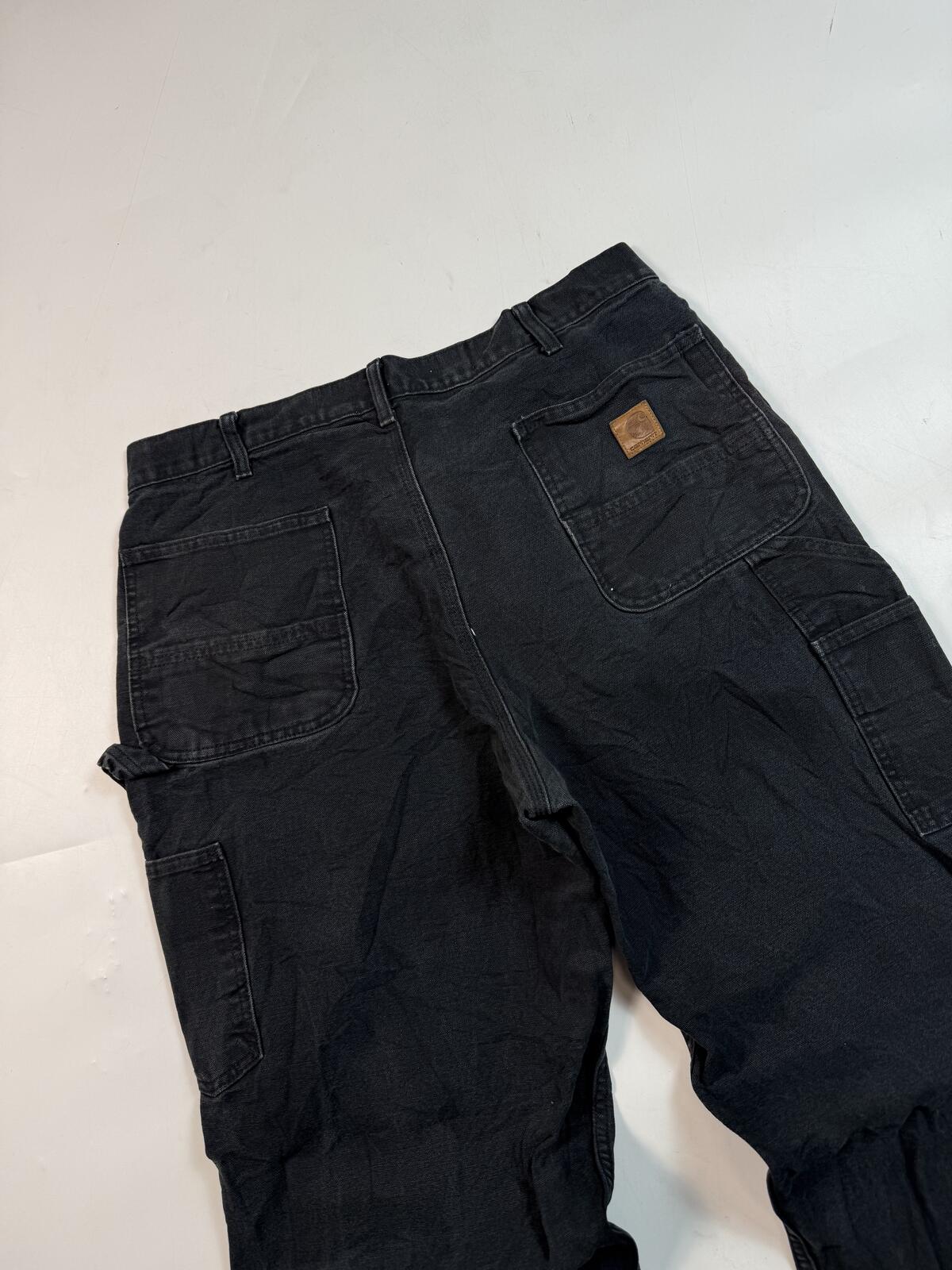 Carhartt baggy carpenter pants (W38)
