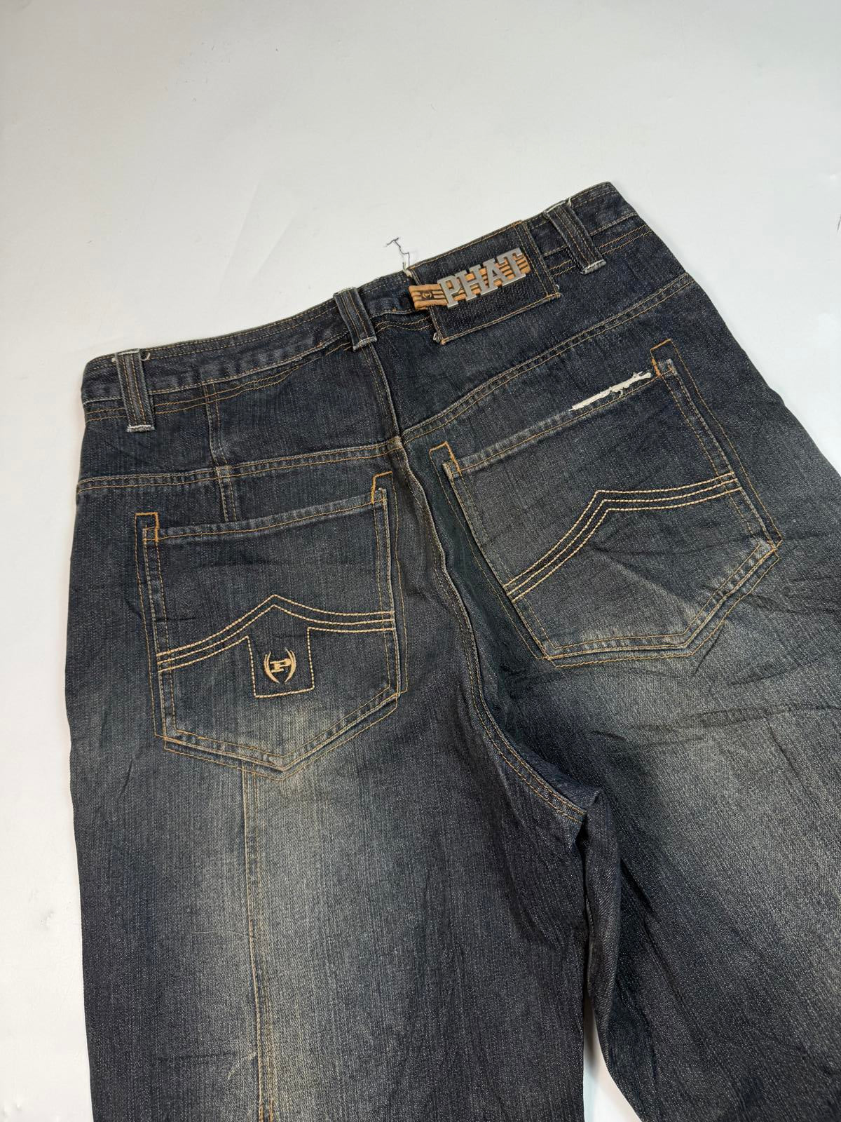Vintage Phat Farm baggy hip hop Jeans (W36)