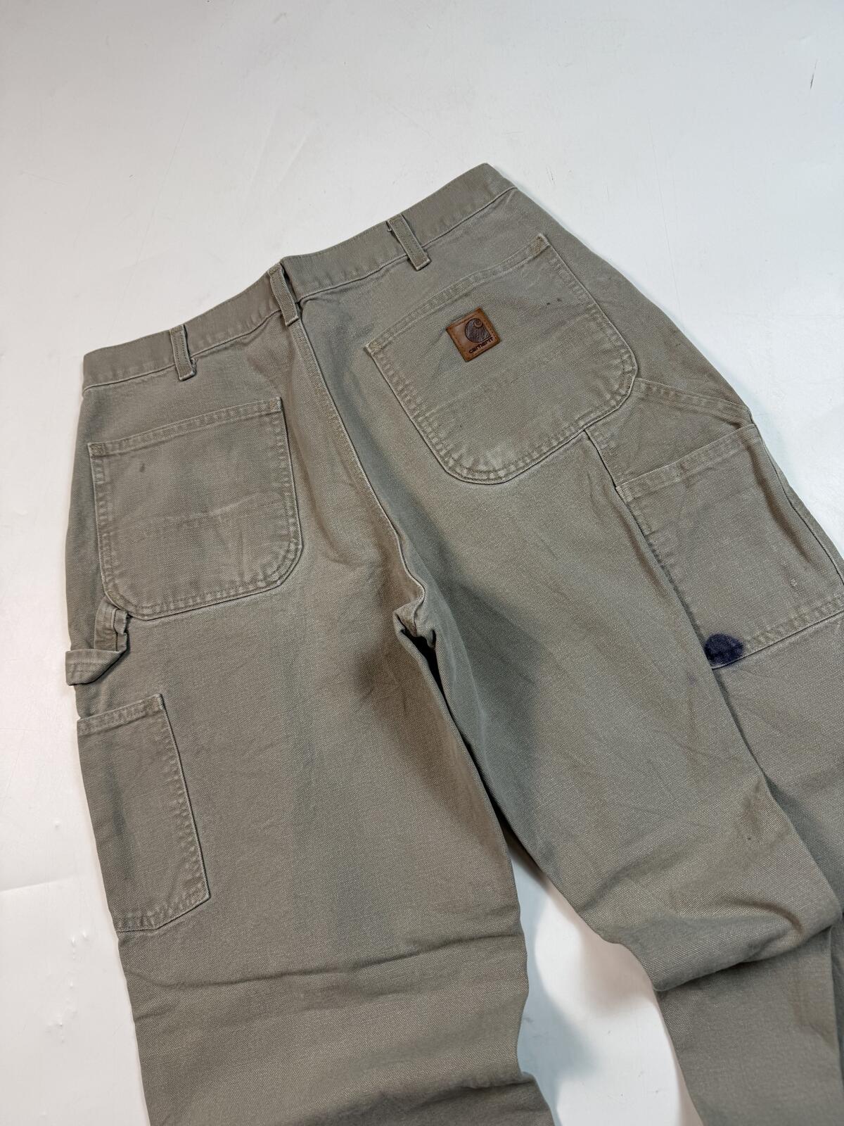 Carhartt baggy carpenter pants (W33)