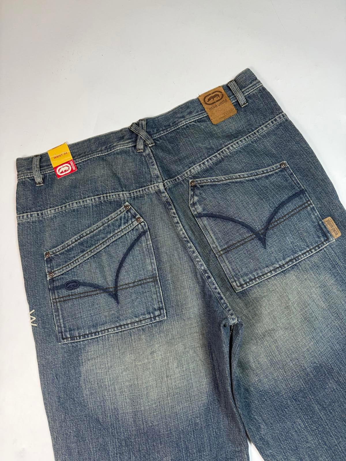 Vintage BNWT Ecko Unltd baggy hip hop Jeans (W36)