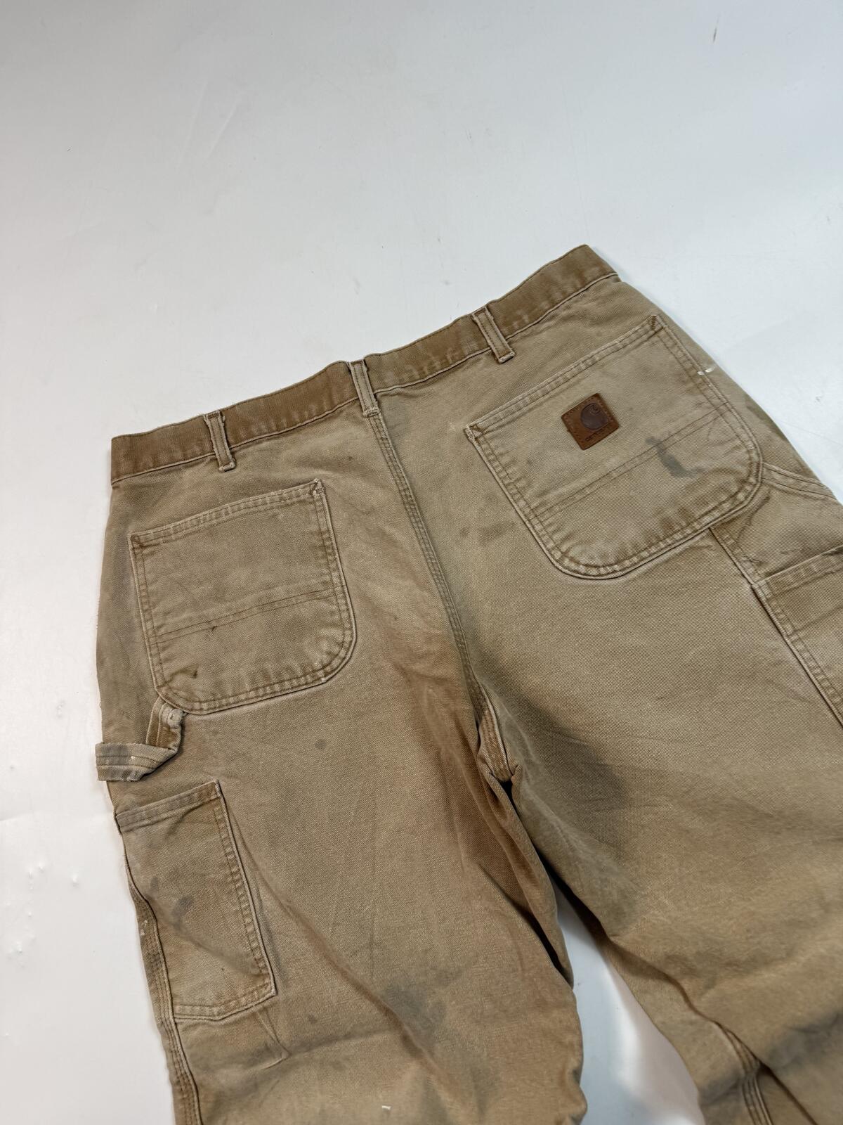 Carhartt baggy carpenter pants (W36)