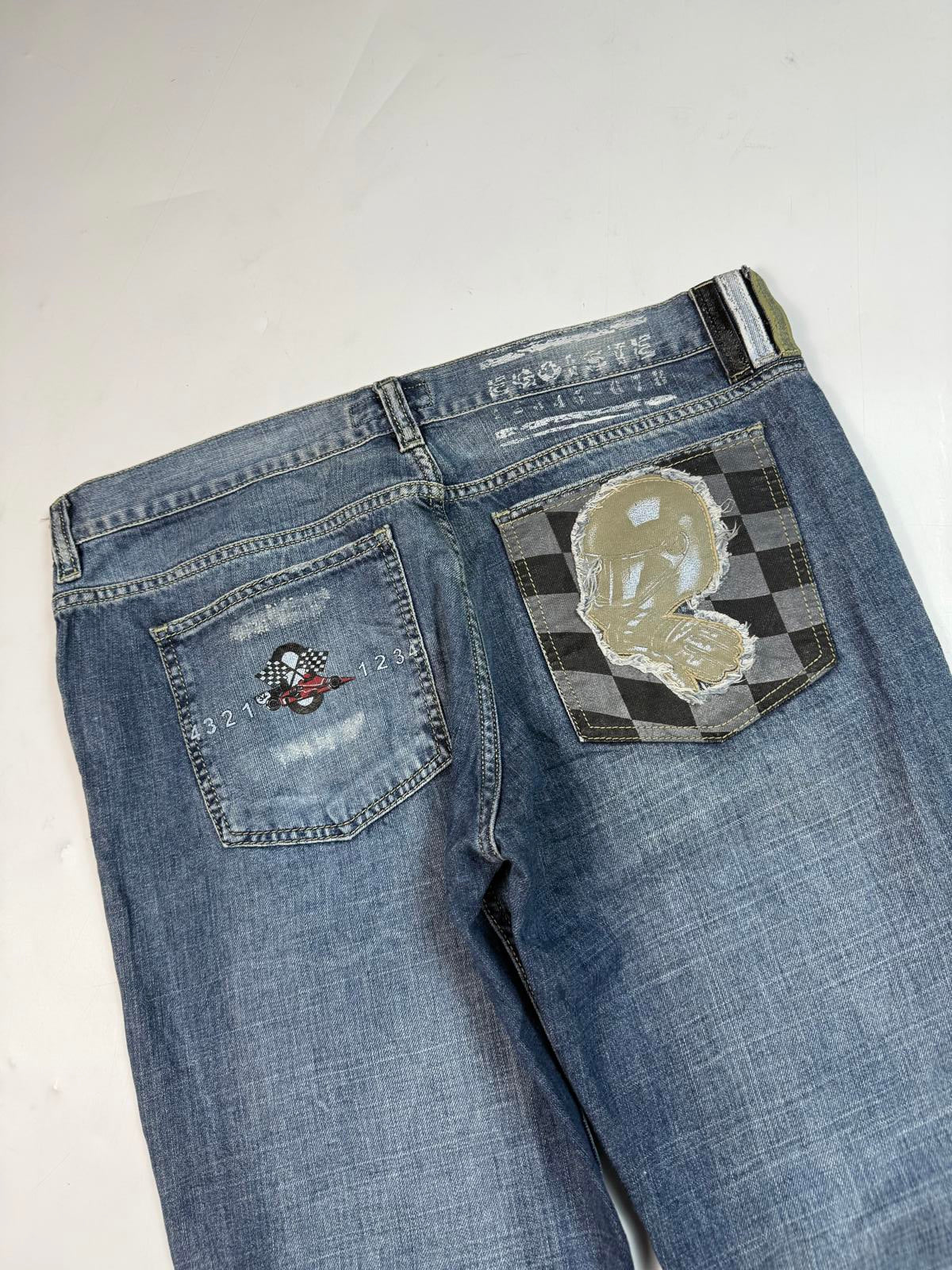 Vintage Y2K baggy hip hop Jeans (W38)