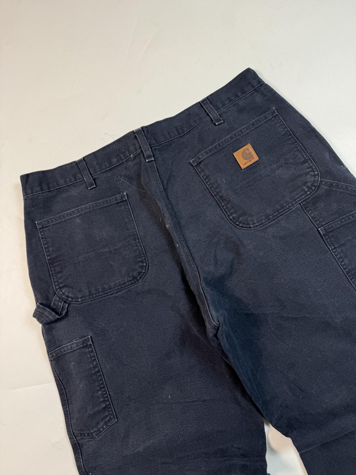 Carhartt baggy carpenter pants (W38)