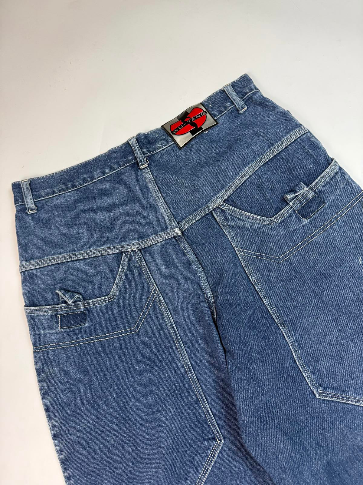 Vintage Y2K Wu Tang baggy hip hop Jeans (W34)