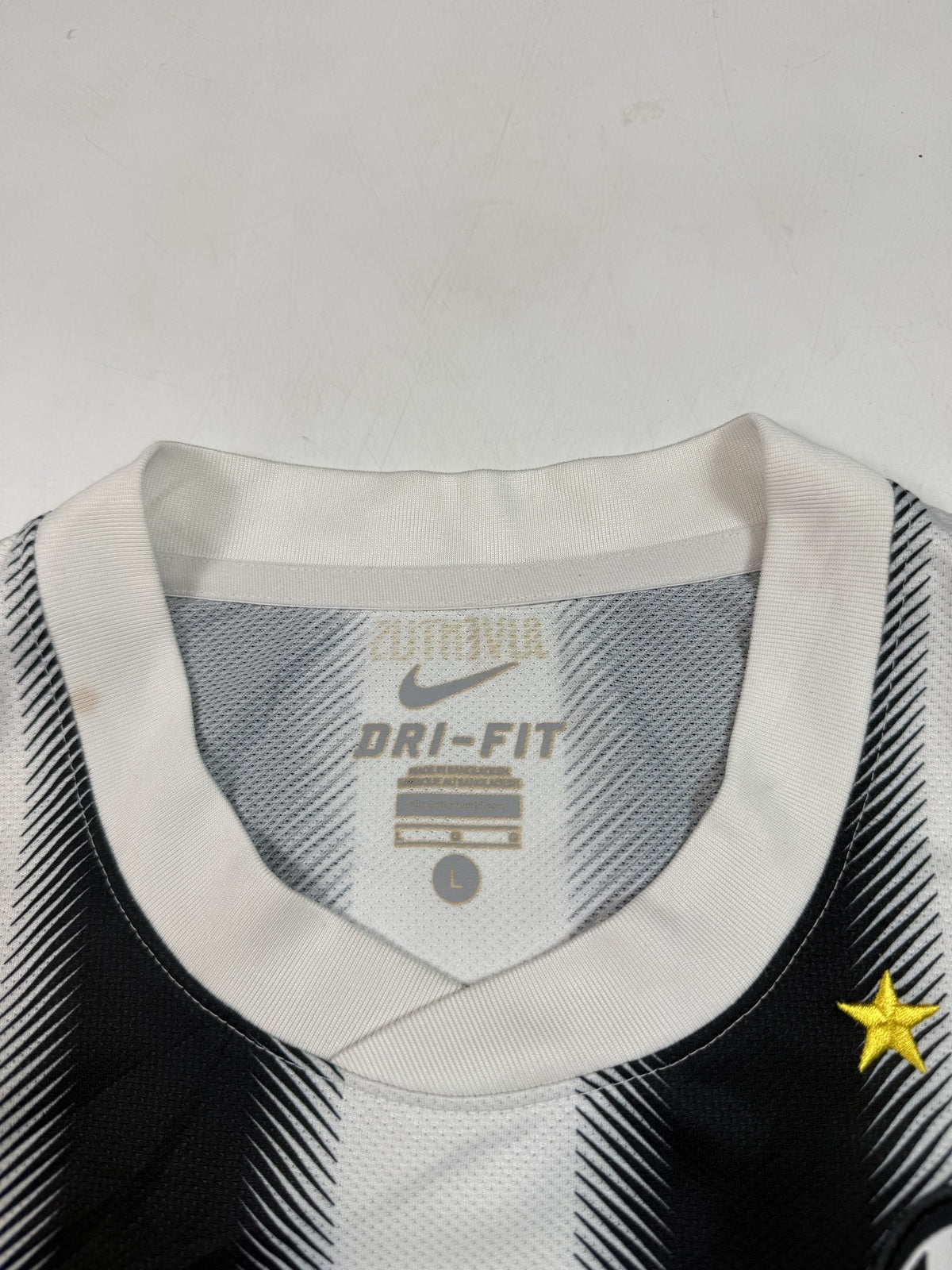 Juventus 2011/12 Nike home vest football shirt (L)