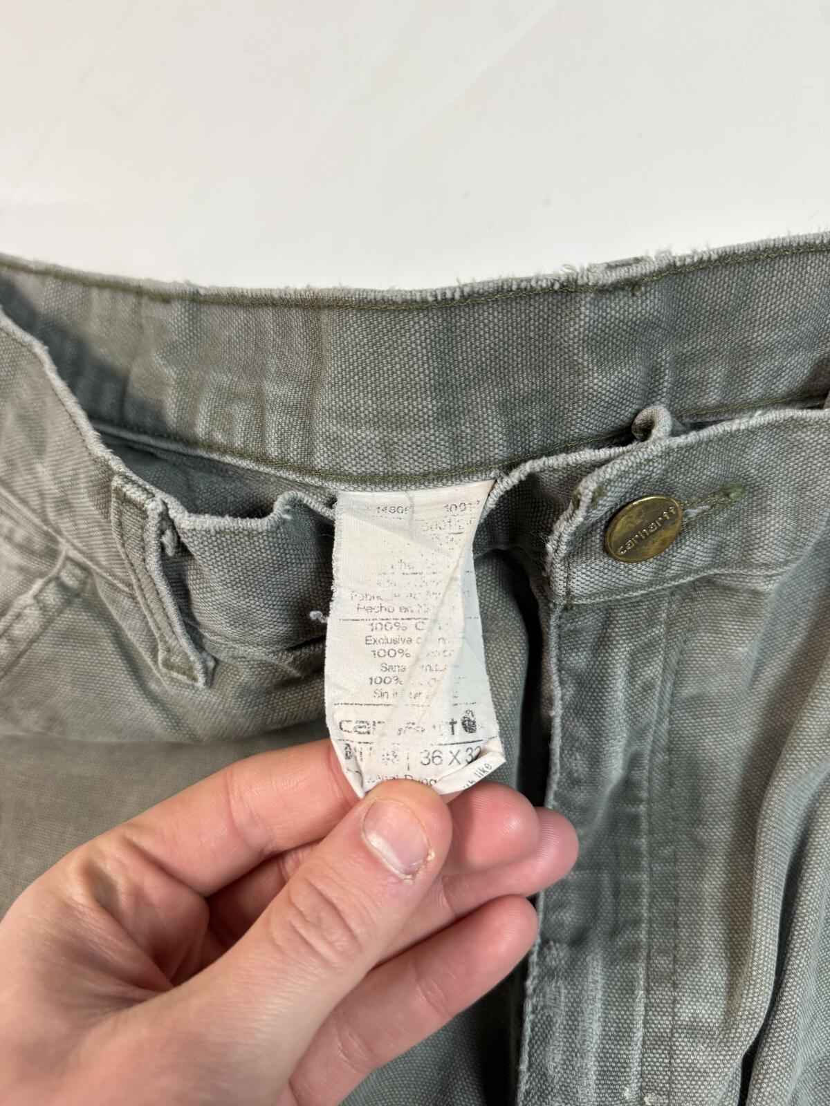 Vintage Carhartt baggy carpenter pants (W34)