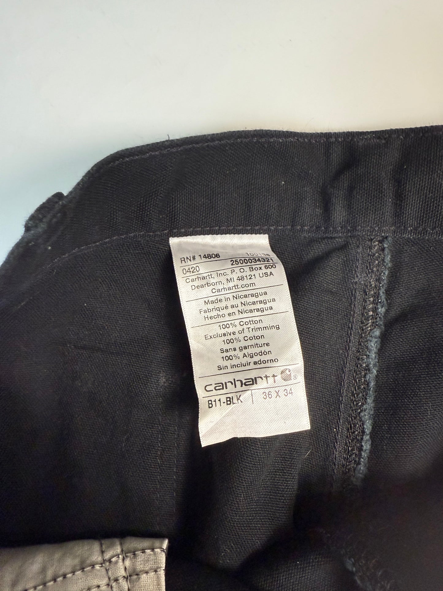 Carhartt baggy carpenter pants (W36)