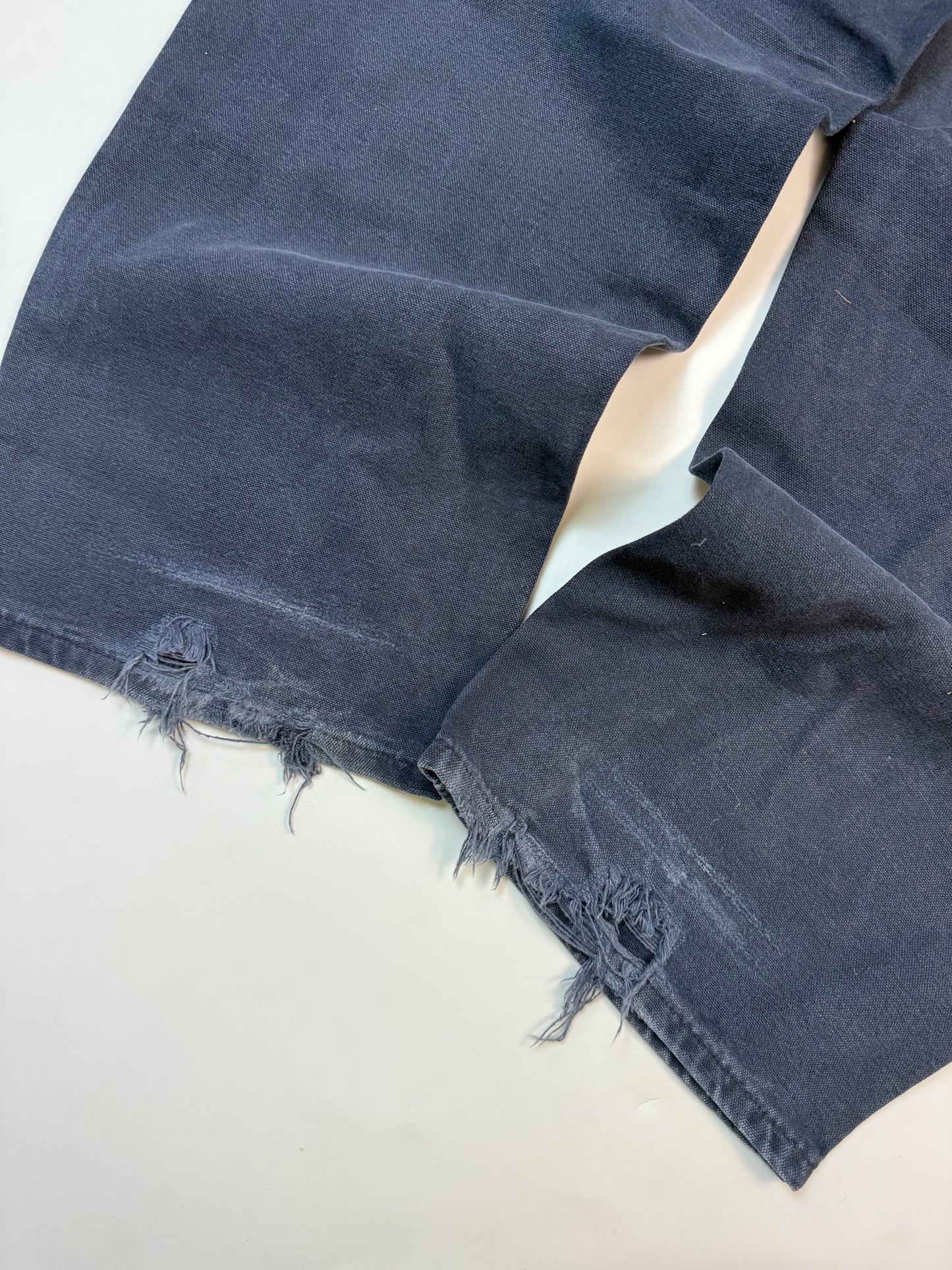 Carhartt baggy carpenter pants (W38)