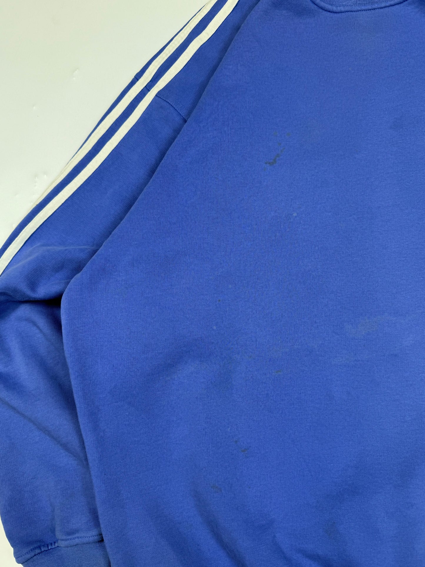 Vintage Adidas small logo sweatshirt (L)