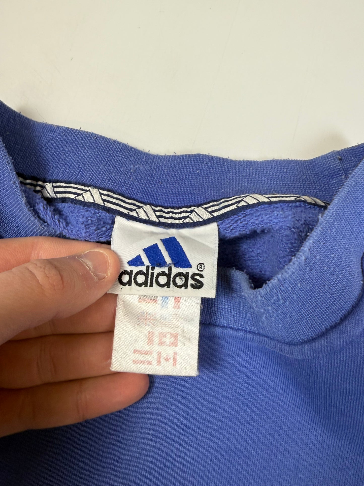 Vintage Adidas small logo sweatshirt (L)