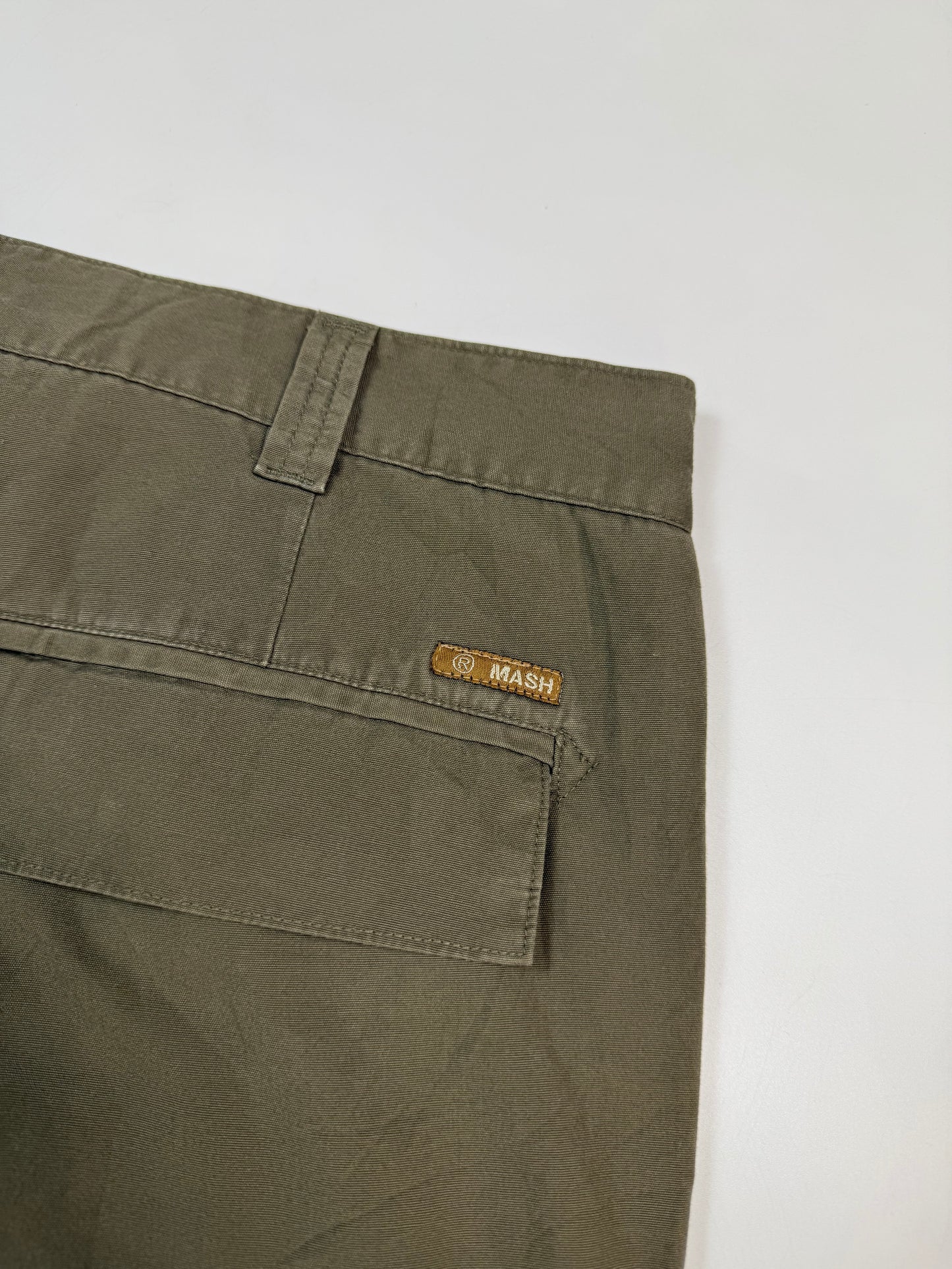 MASH baggy cargo shorts (W32)