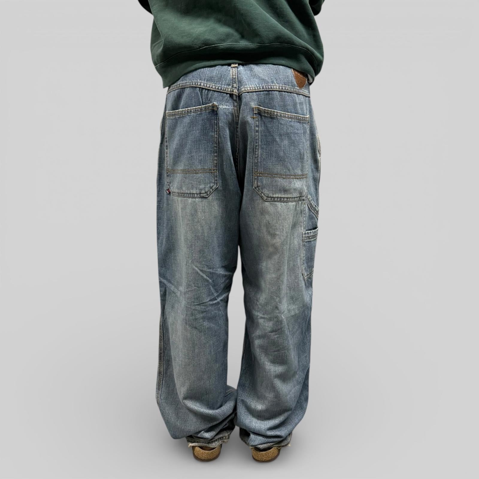 Vintage Y2K Mecca baggy hip hop Jeans (W38)