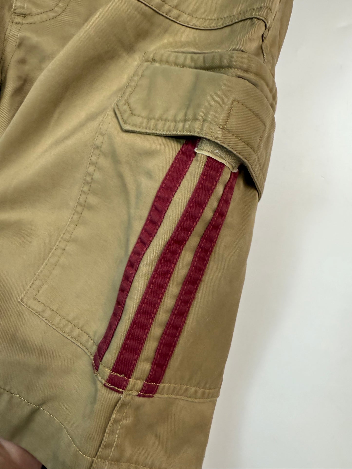 Vintage 90s Adidas originals baggy cargo shorts (L)