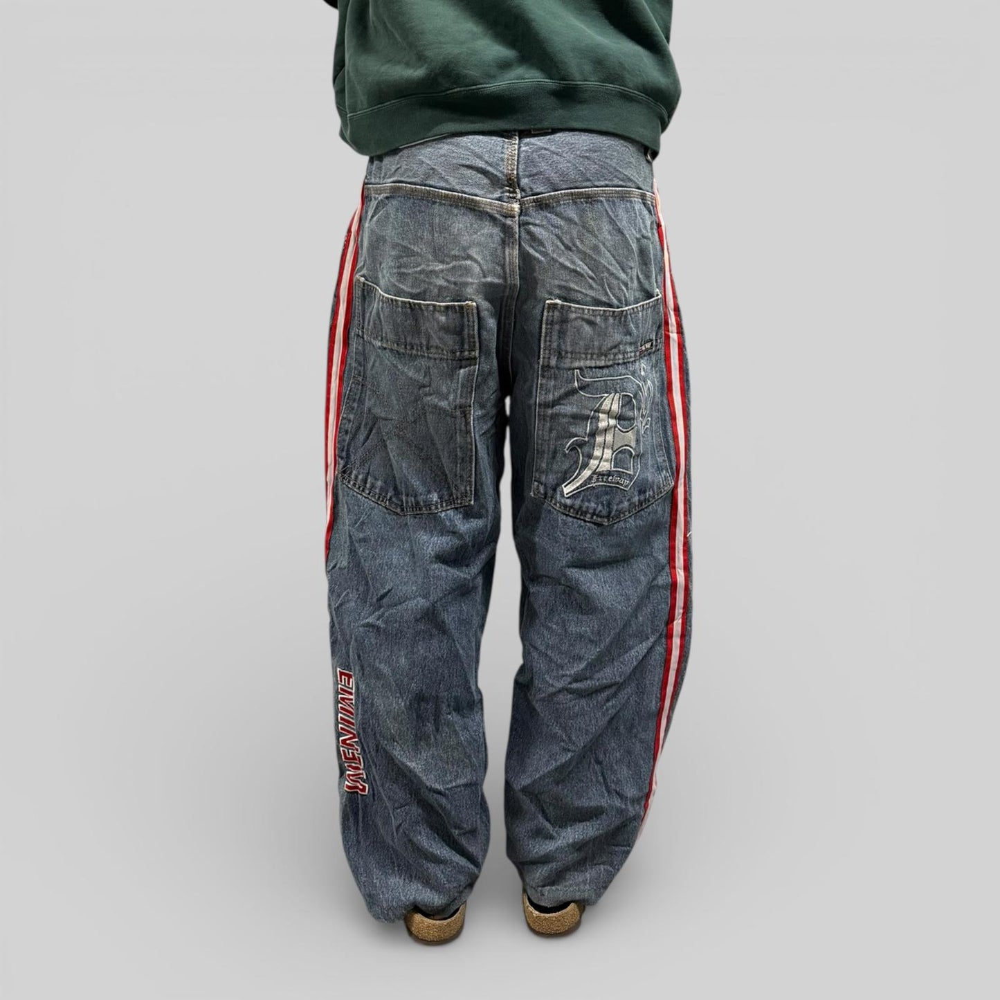 Vintage Eminem baggy hip hop Jeans (W38)