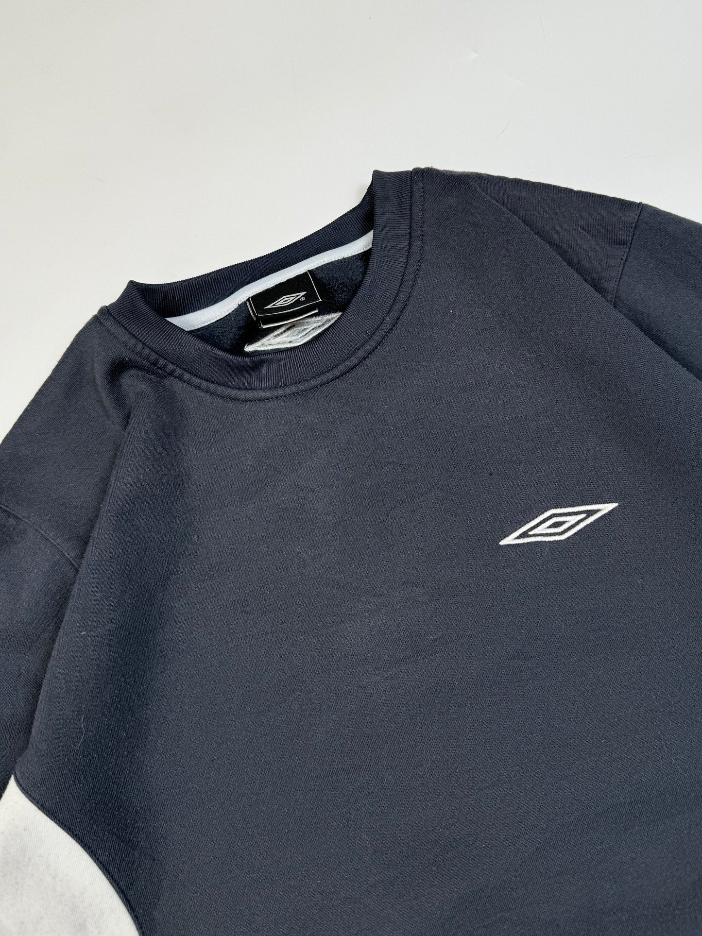 Vintage Umbro spell out sweatshirt (M)