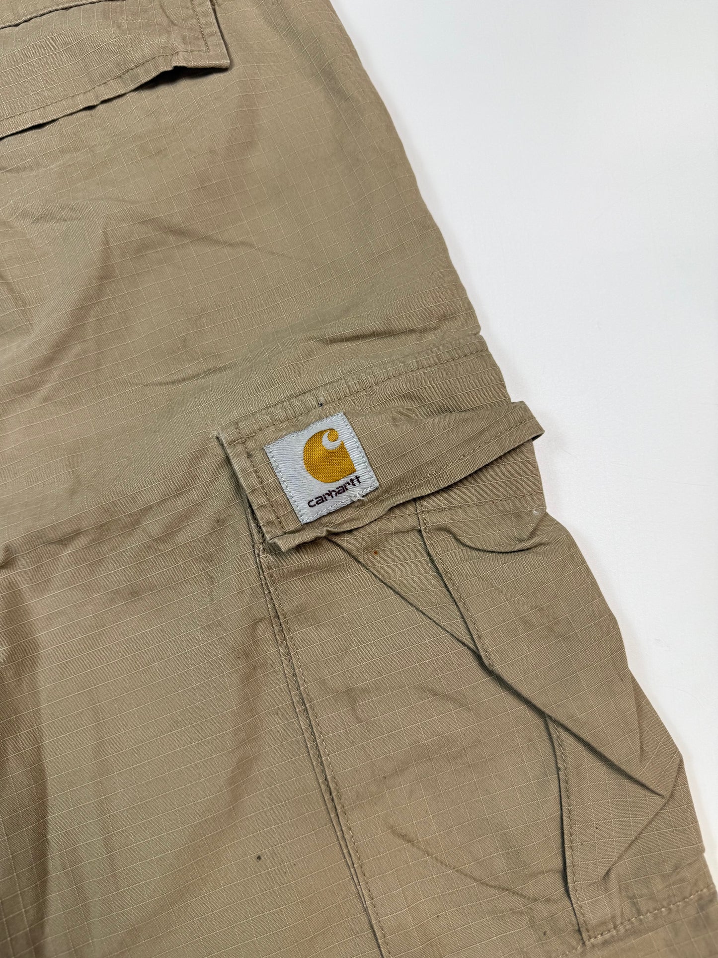 Carhartt aviation ripstop baggy cargo shorts (W34)