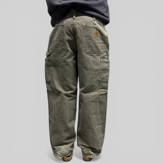 Vintage Carhartt baggy carpenter pants (W32)