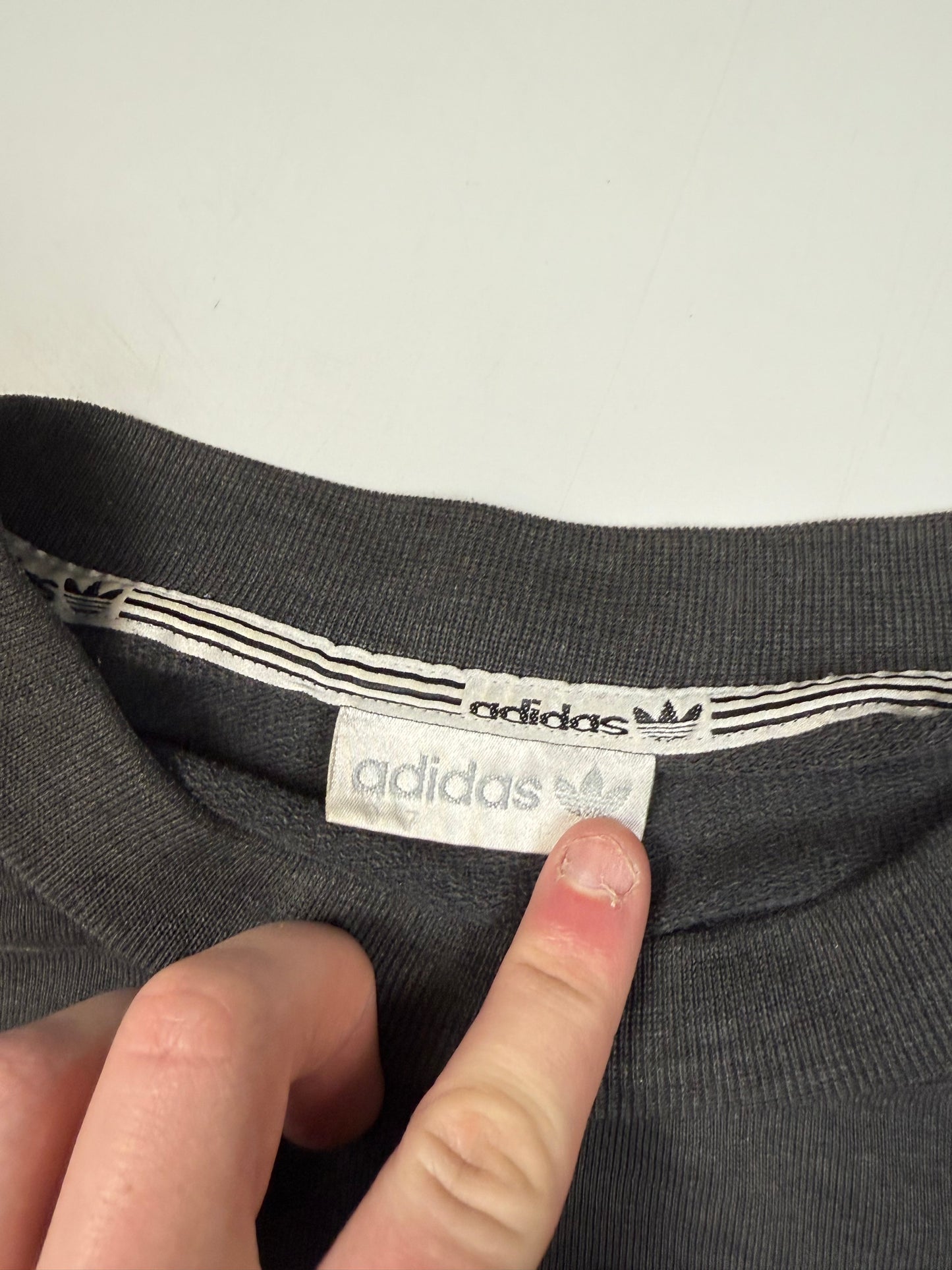 Vintage 90s Adidas sweatshirt (L)