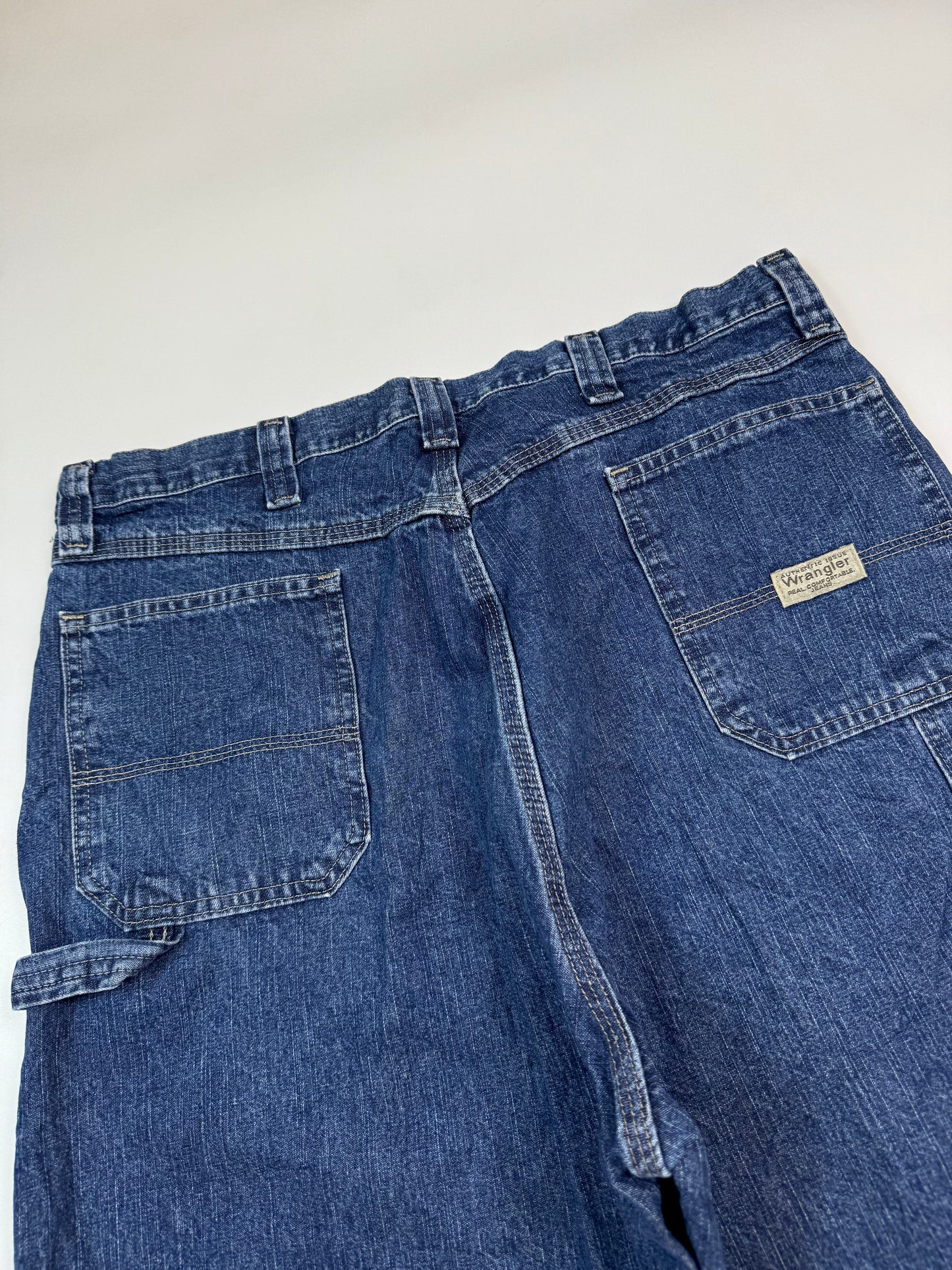 Vintage Wrangler baggy carpenter jorts (W38)