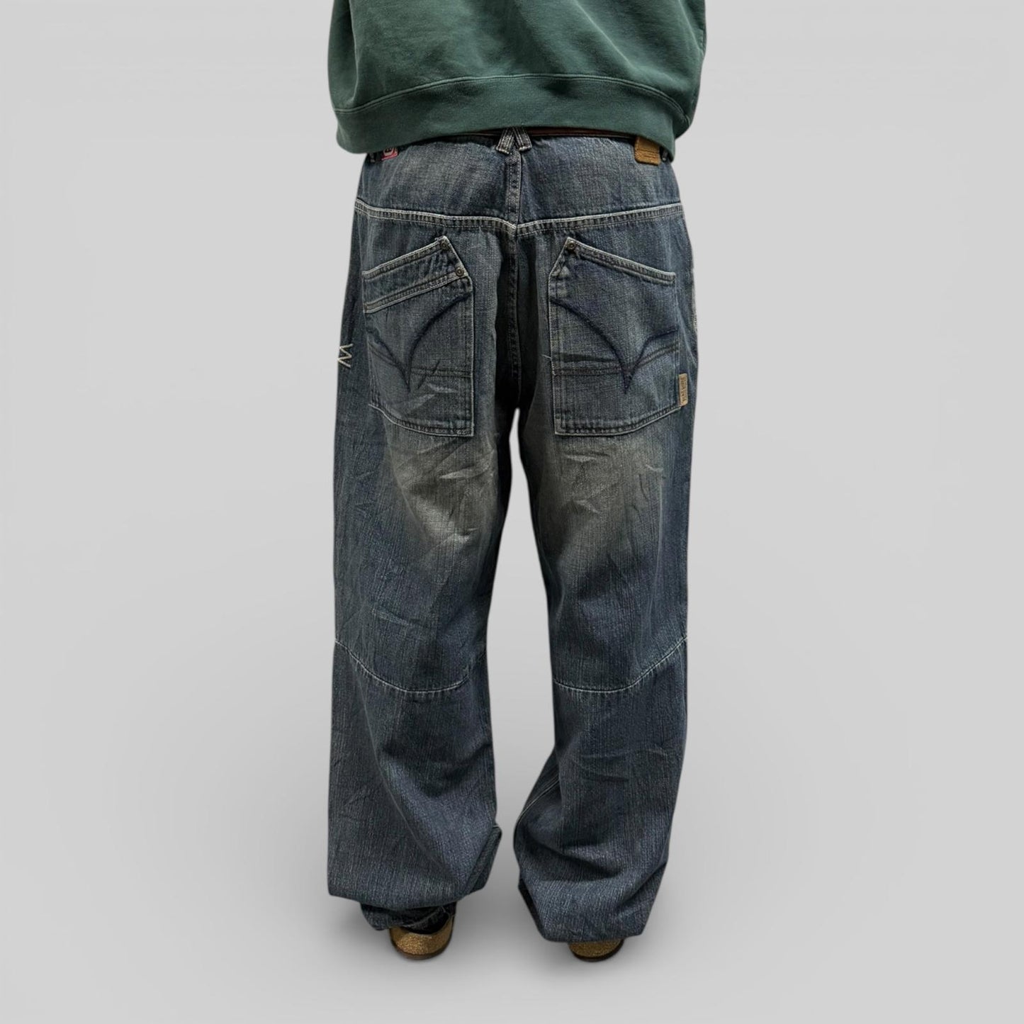 Vintage BNWT Ecko Unltd baggy hip hop Jeans (W36)