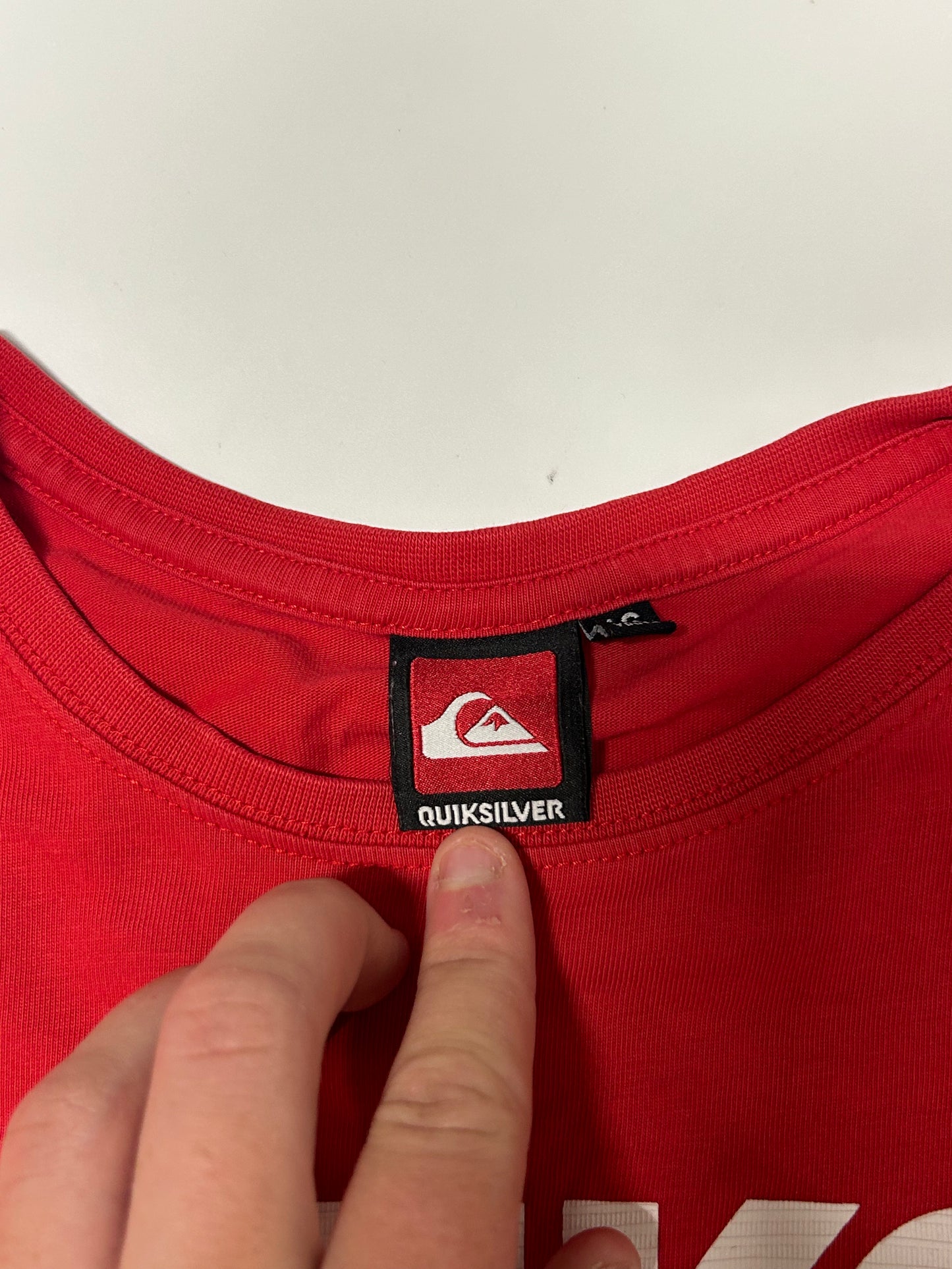 Quiksilver graphic tee (S)