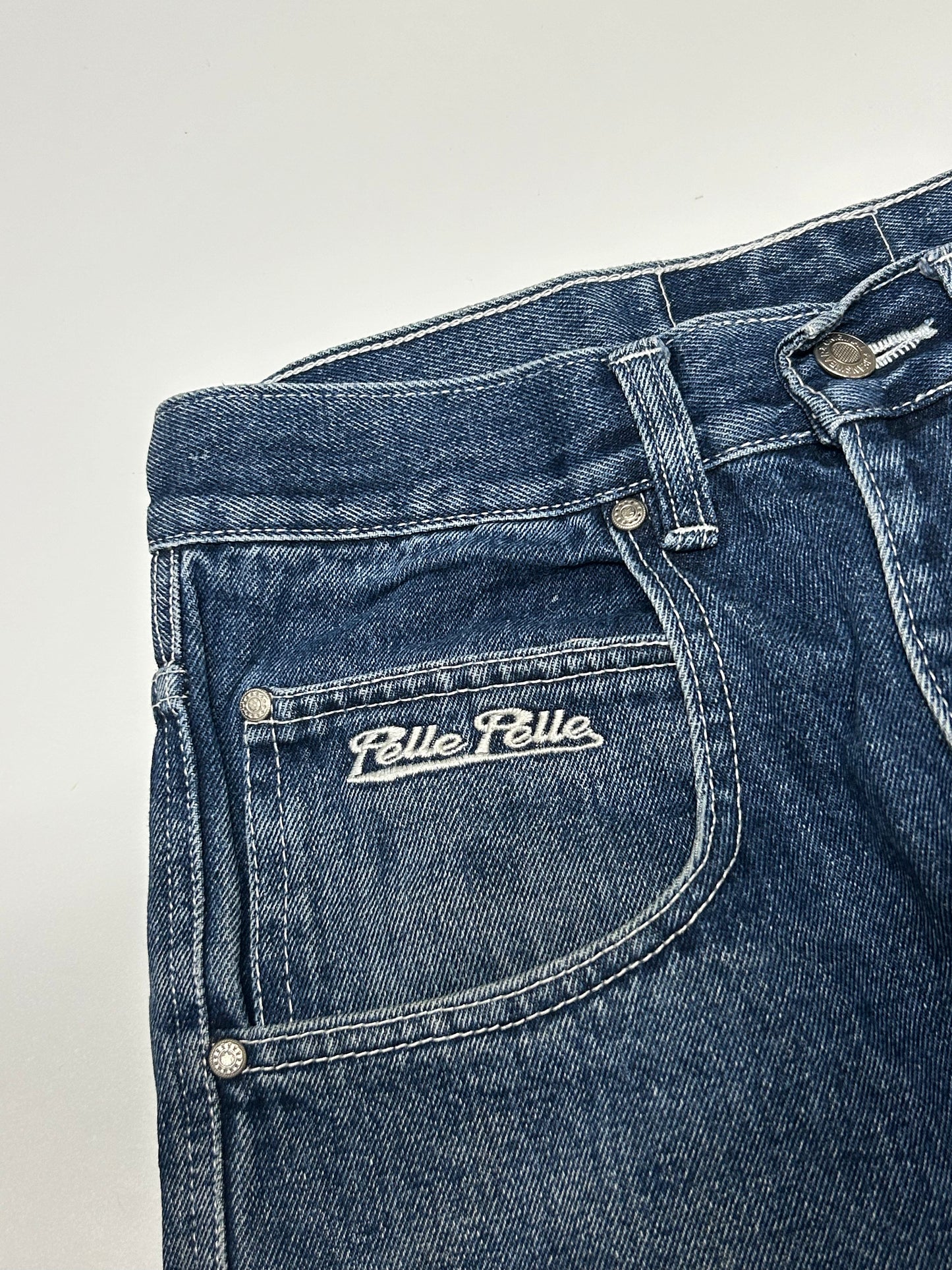 Vintage Pelle Pelle baggy carpenter jorts (W28)