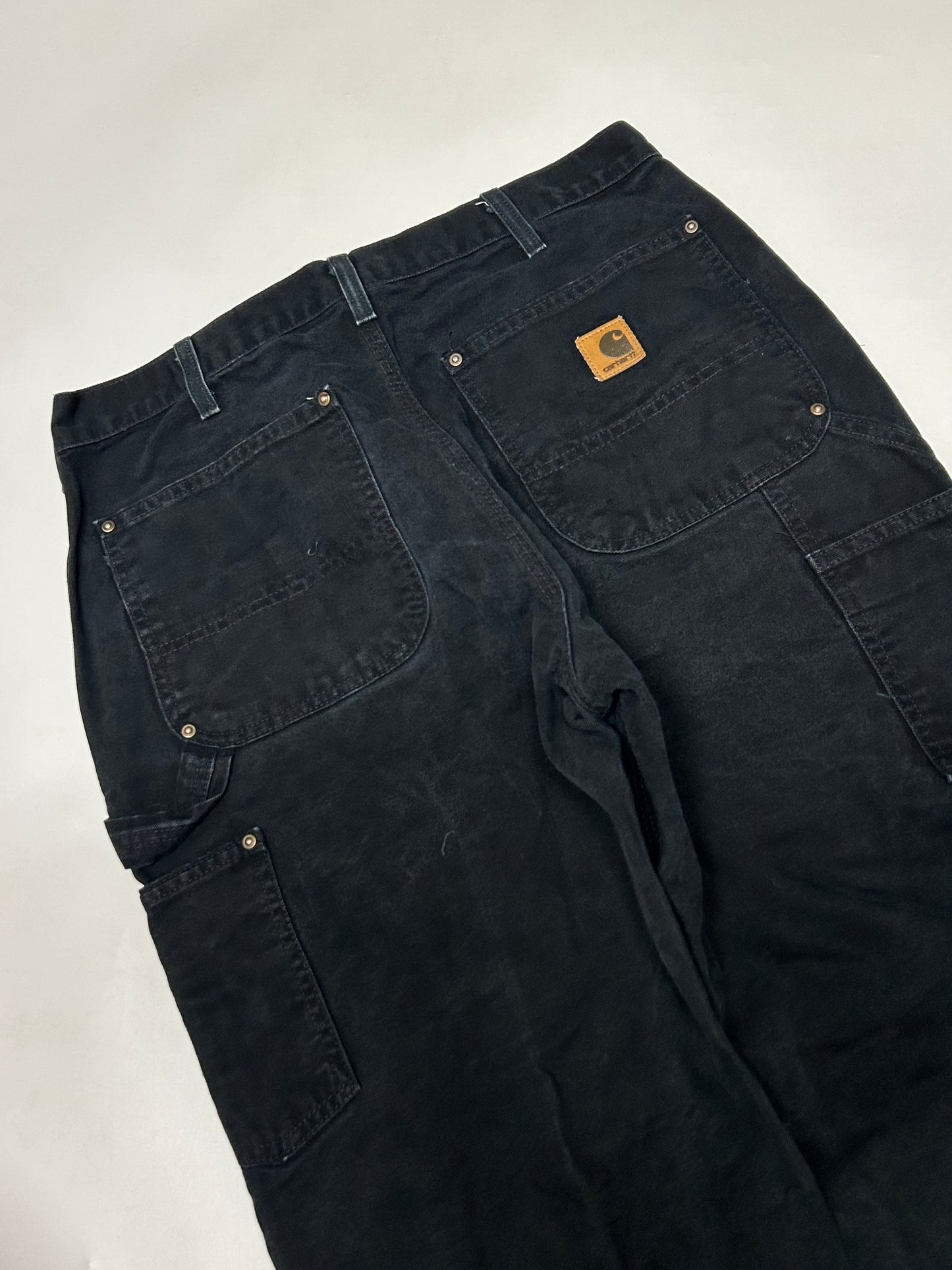Vintage Carhartt double knee carpenter pants (W33)