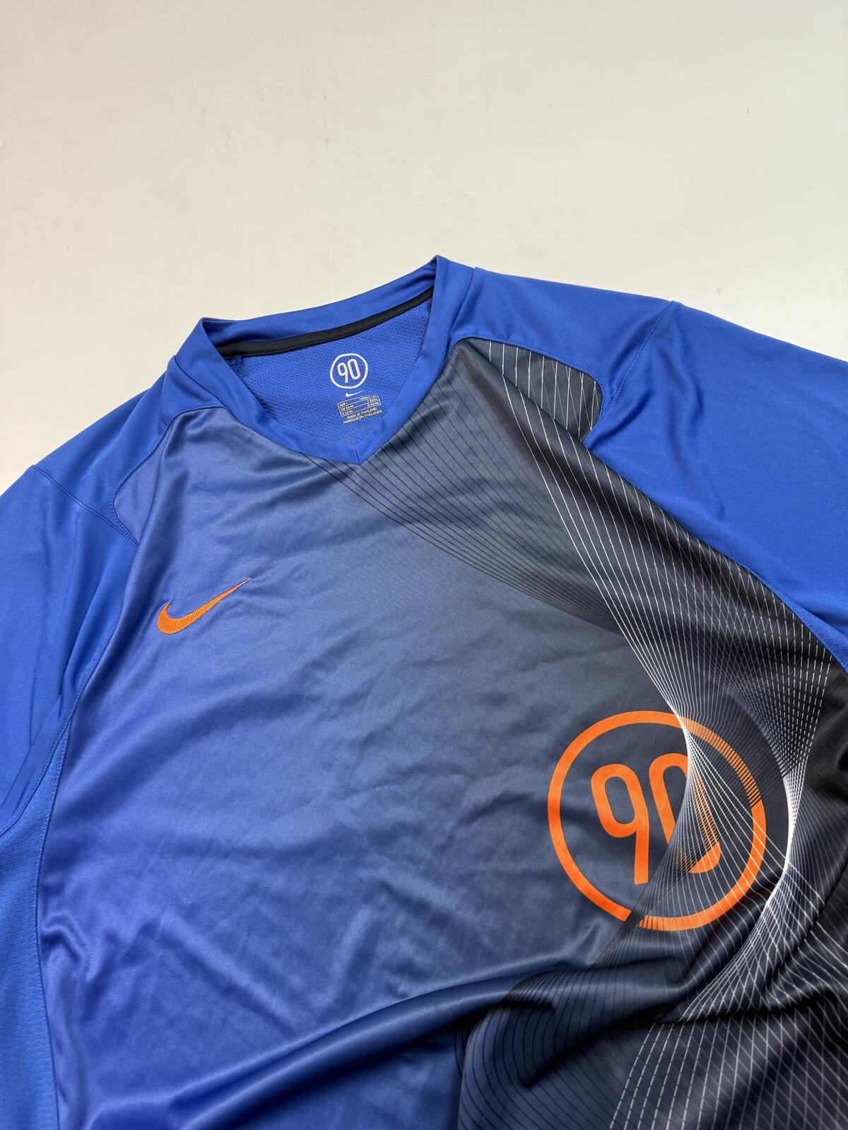 Vintage Nike T90 football tee (L)