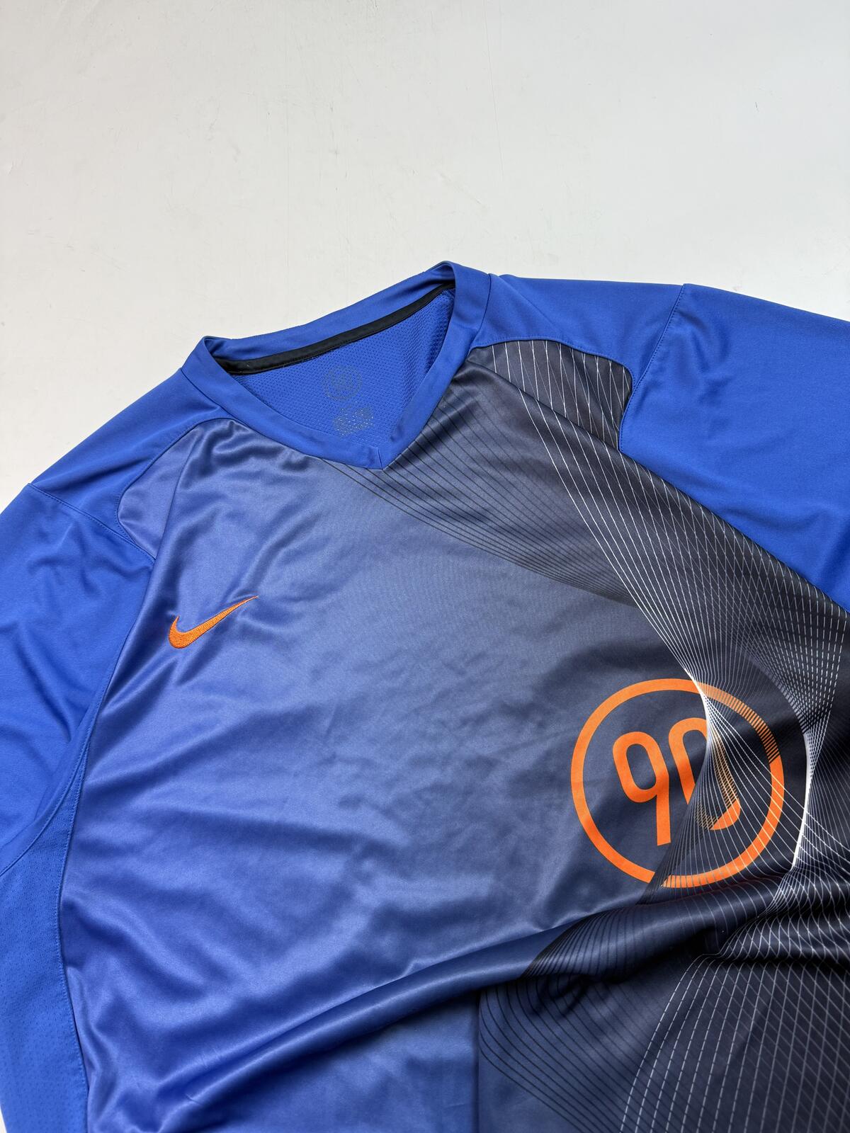 Vintage Nike total 90 T90 football tee (XL)