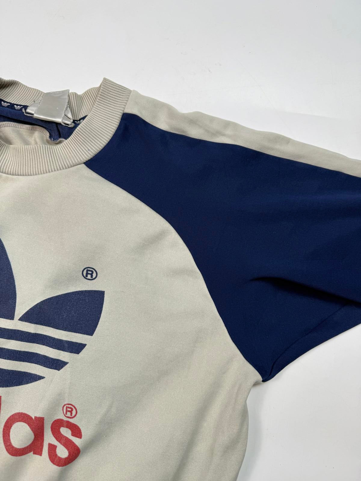Vintage 90s adidas originals centre logo sweatshirt (L)