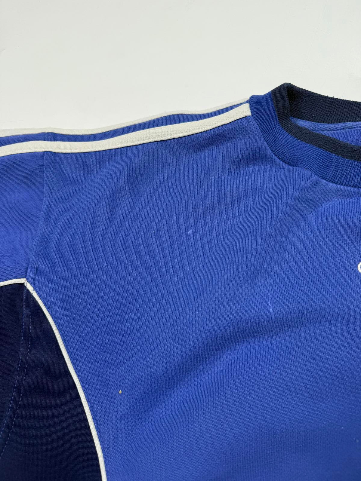 Vintage 90s adidas centre logo sweatshirt (M)