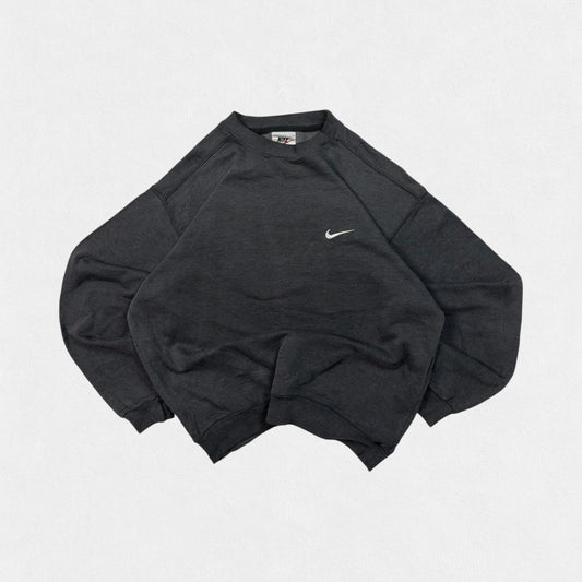 Vintage 90s Nike mini swoosh sweatshirt (M)