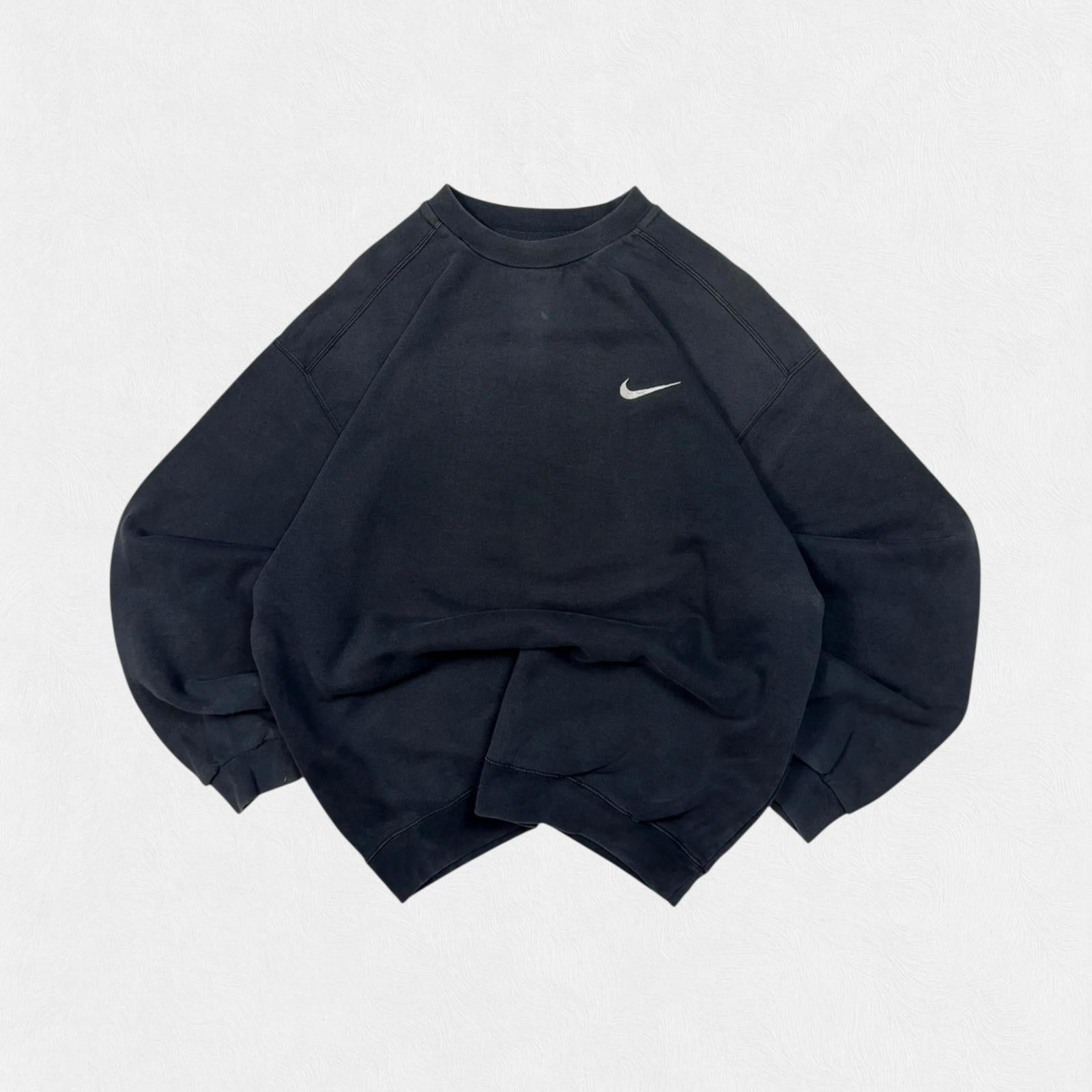 Vintage 90s Nike mini swoosh sweatshirt (L)