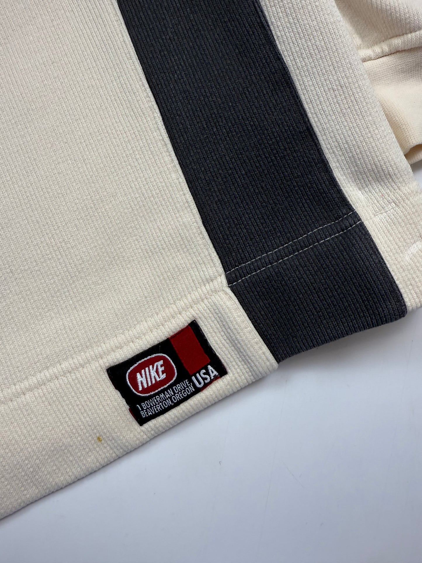 Vintage Nike quarter zip sweatshirt (L)