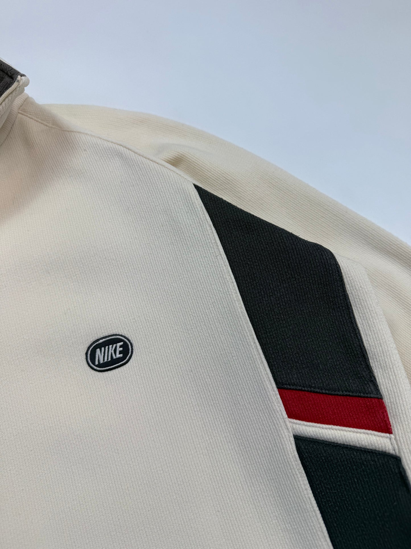 Vintage Nike quarter zip sweatshirt (L)