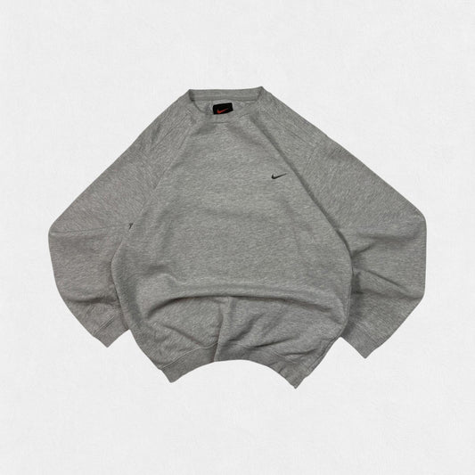 Vintage 90s Nike mini swoosh sweatshirt (M)