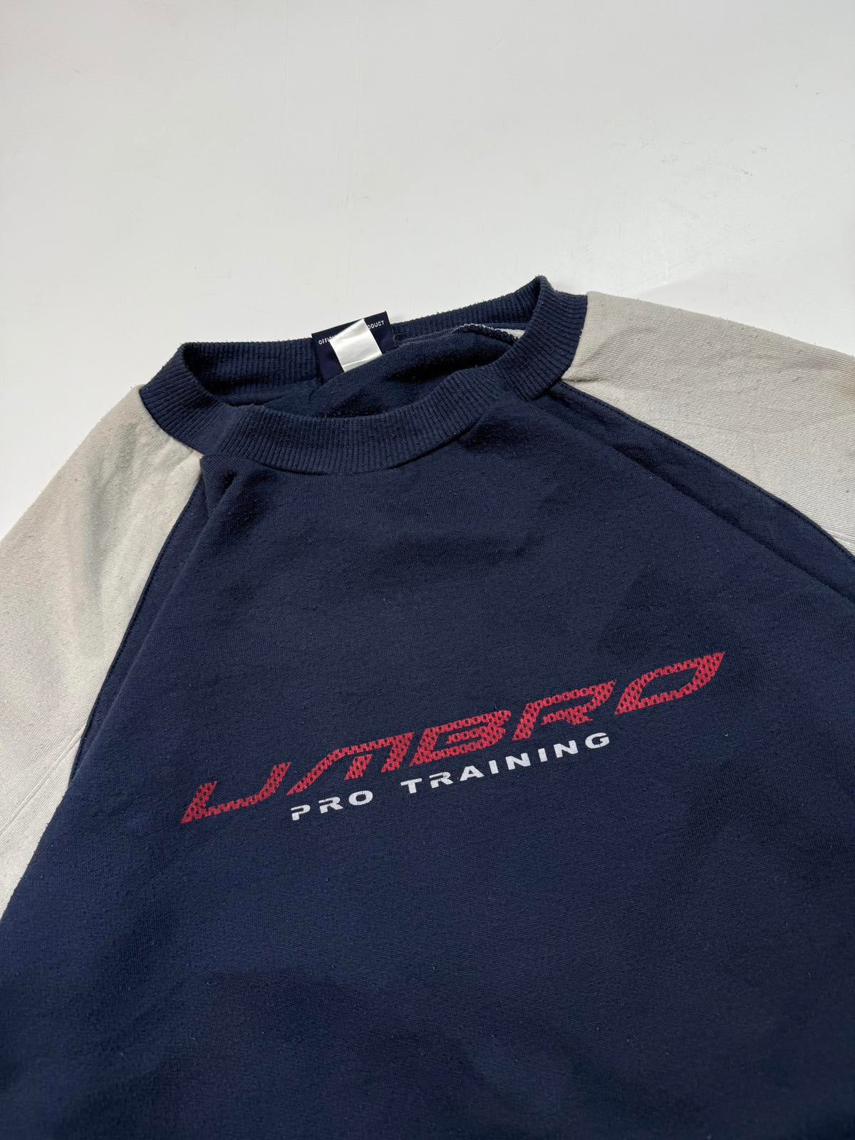 Vintage Umbro pro training spell out sweatshirt (XL)