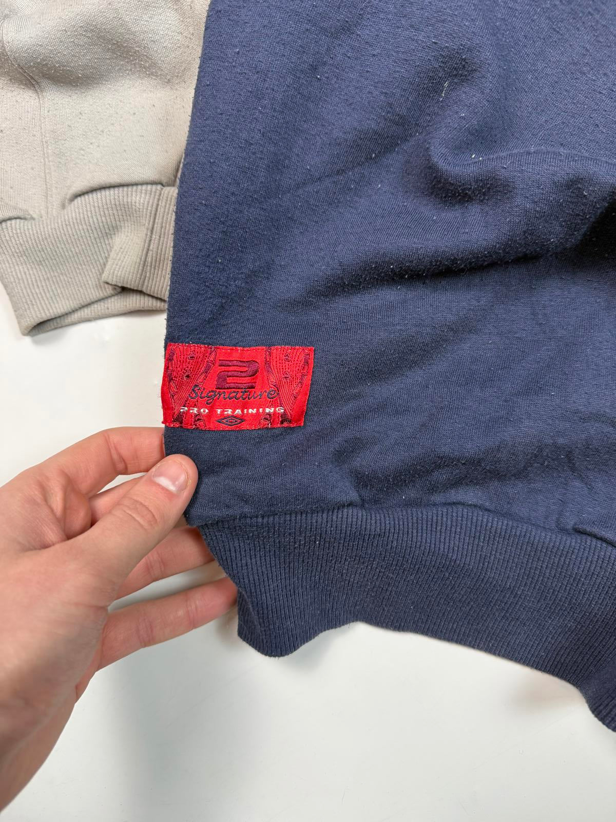 Vintage Umbro pro training spell out sweatshirt (XL)