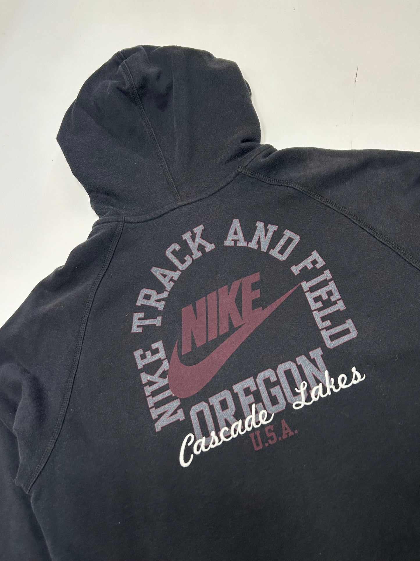Vintage Nike track & field hoodie (M)