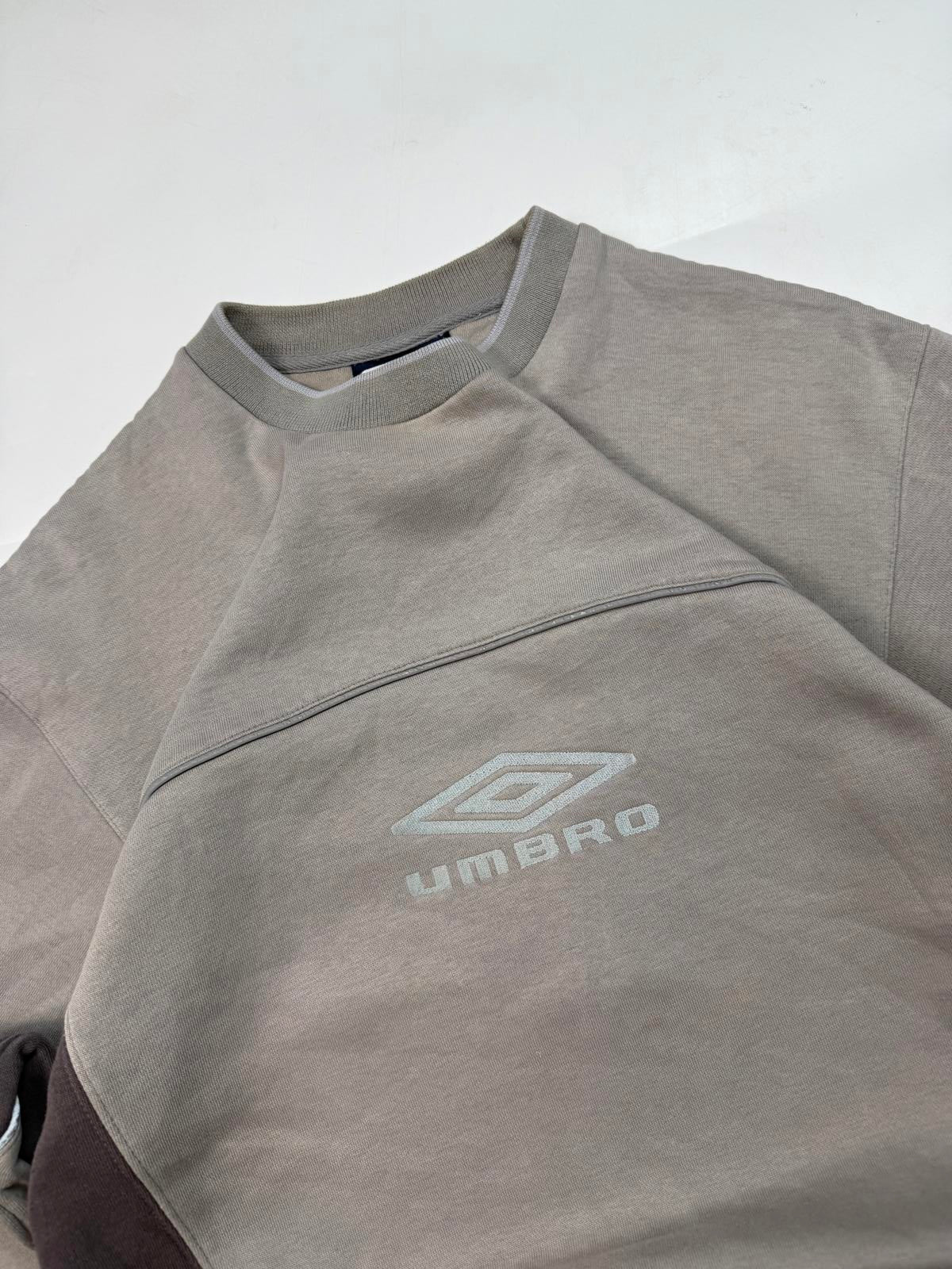 Vintage Umbro centre logo sweatshirt (S)