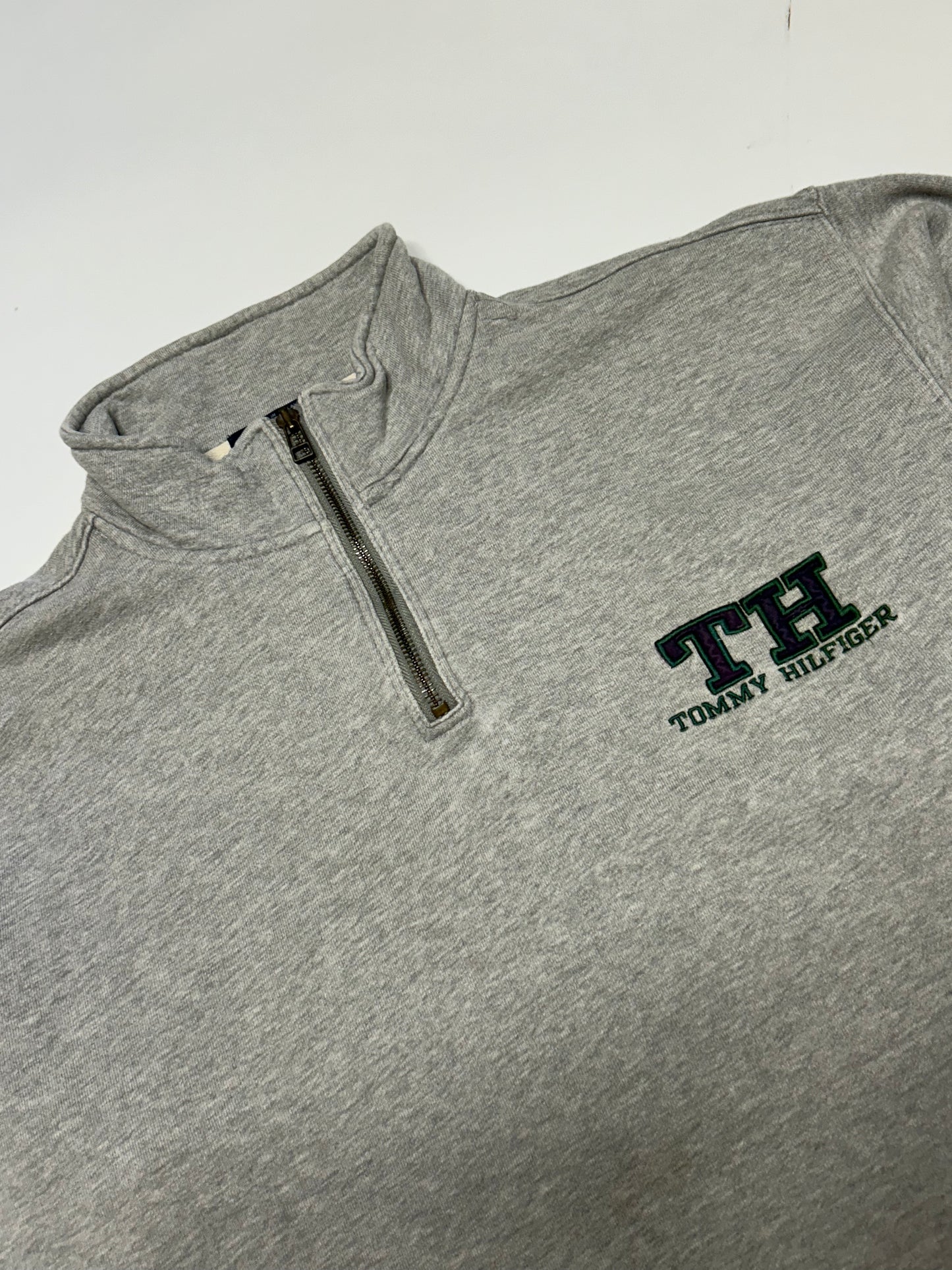 Vintage 90s Tommy Hilfiger quarter zip sweatshirt (S)