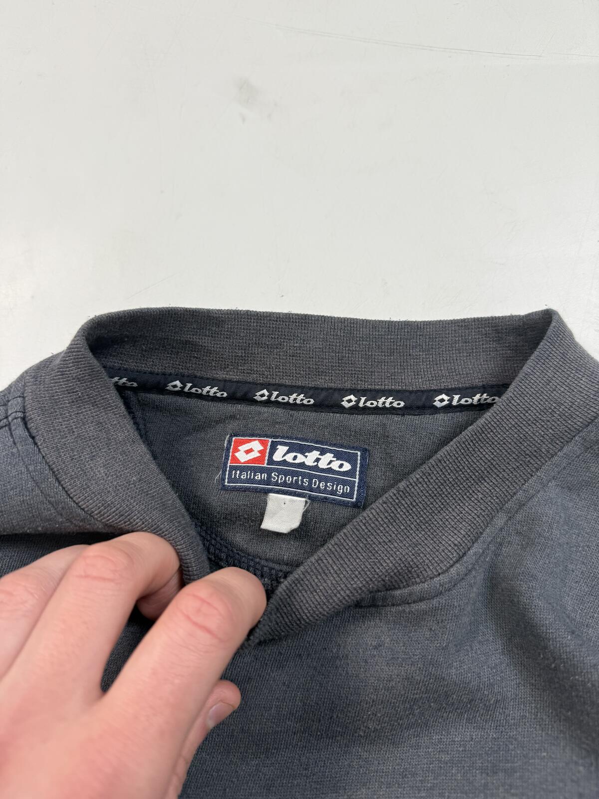 Vintage Y2K Lotto sweatshirt (M)