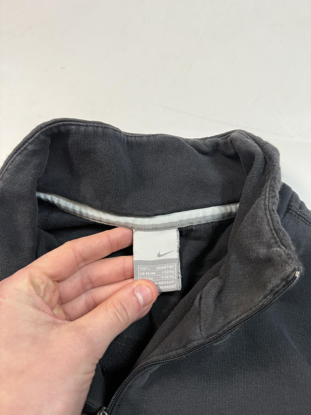 Vintage Nike quarter zip sweatshirt (L)