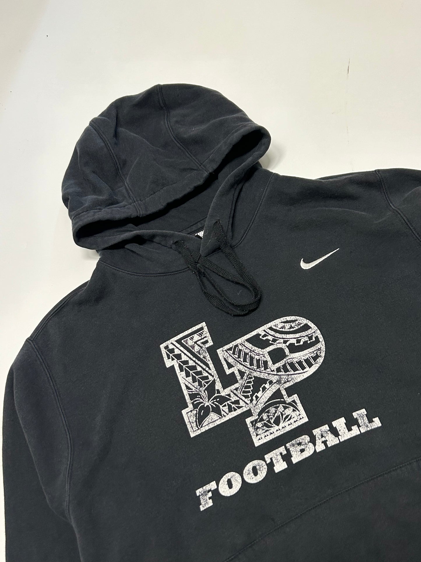 Nike football hoodie (L)