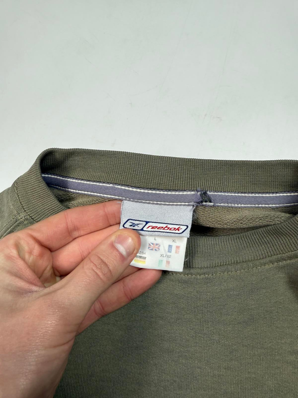 Vintage Reebok small logo sweatshirt (L)