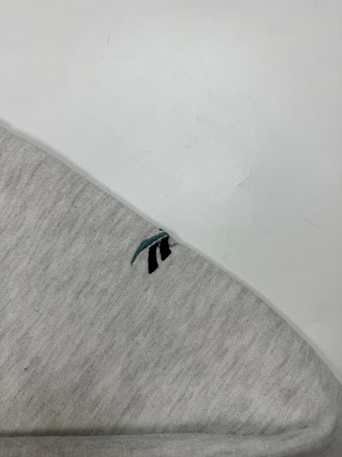 Vintage 90s Reebok quarter zip sweatshirt (L)